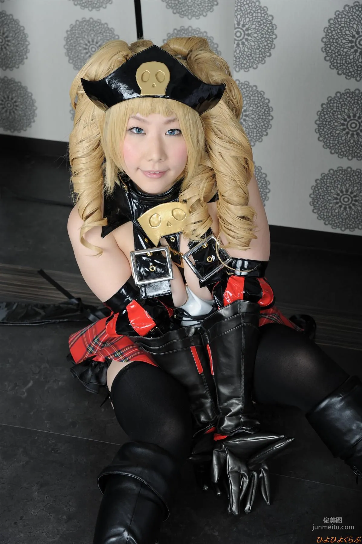 Ymir: Cosplay Collection photo 13