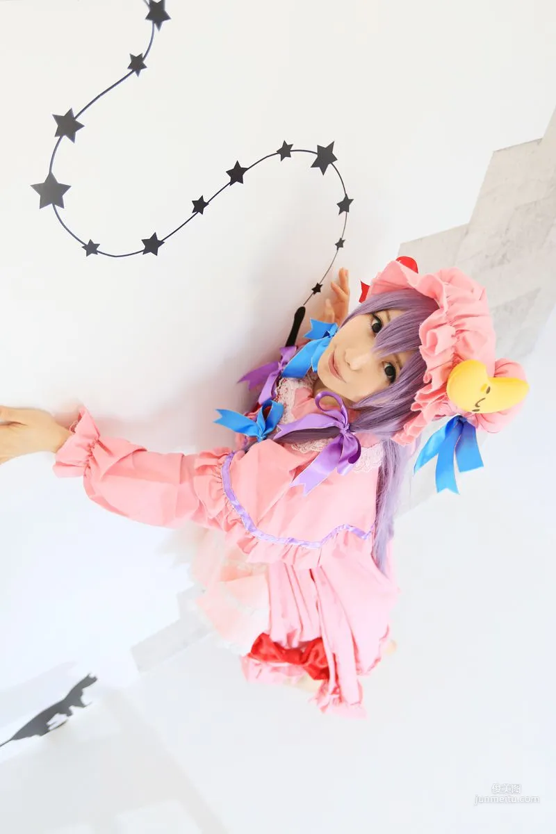早乙女らぶ (目々泽めぐ) 《東方Project》パチュリー·ノーレッジ  写真集3
