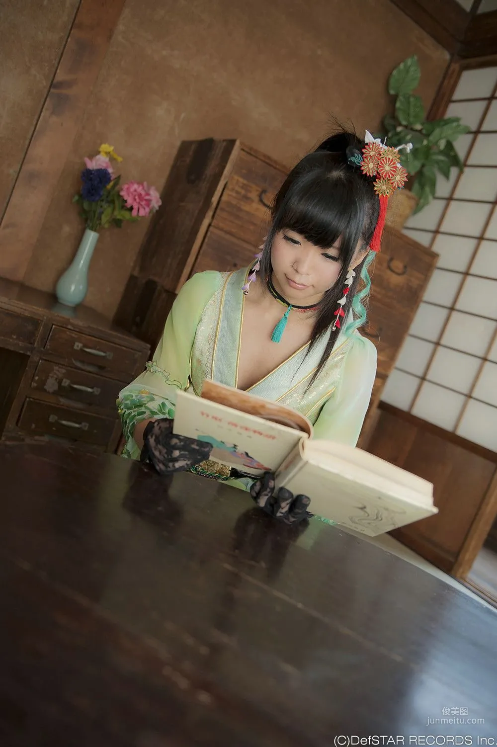 Panache: Cosplay Collection photo 10