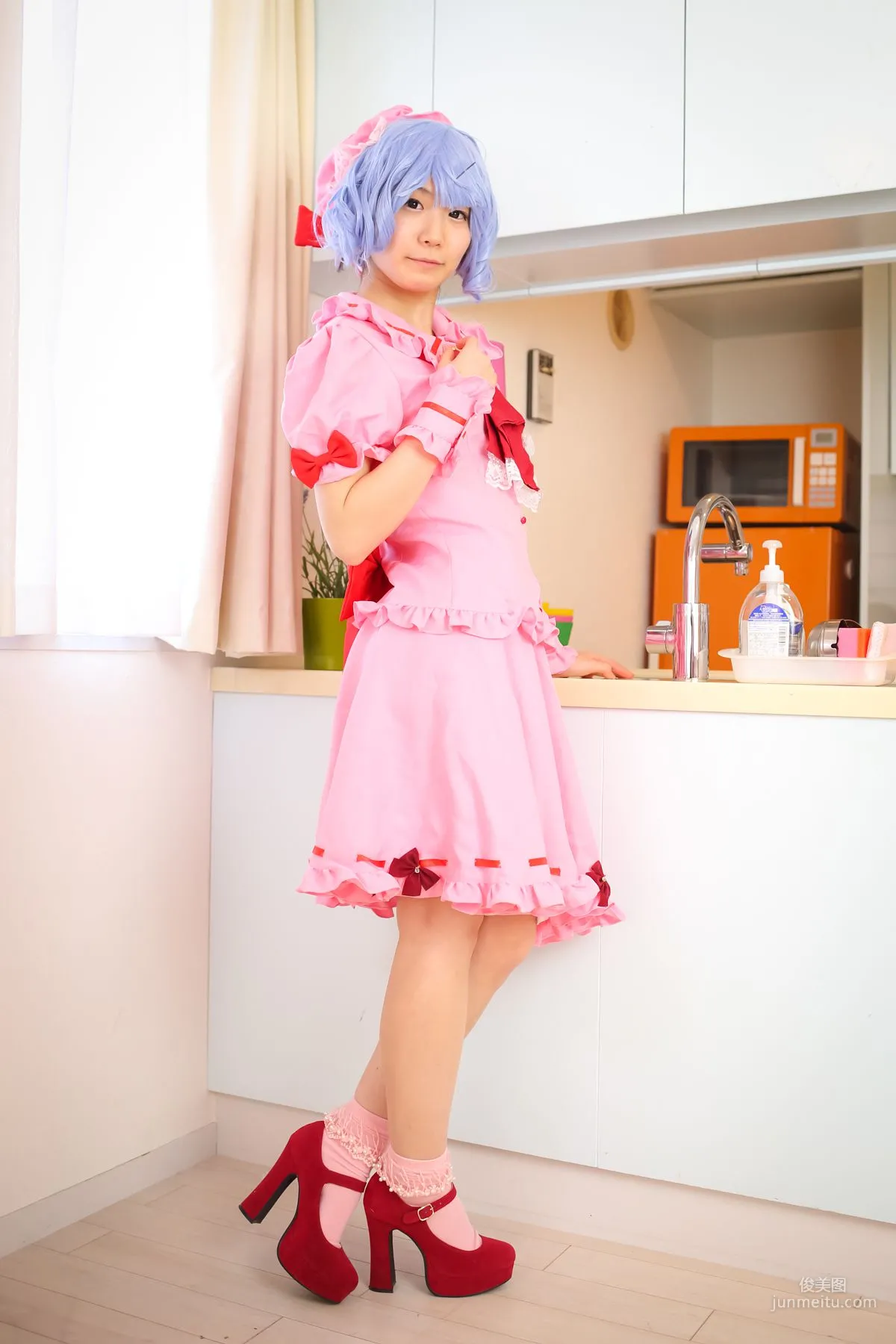 喜屋武裡奈 《東方Project》Remilia Scarlet [SEVEN DOLLS] 寫真集 14