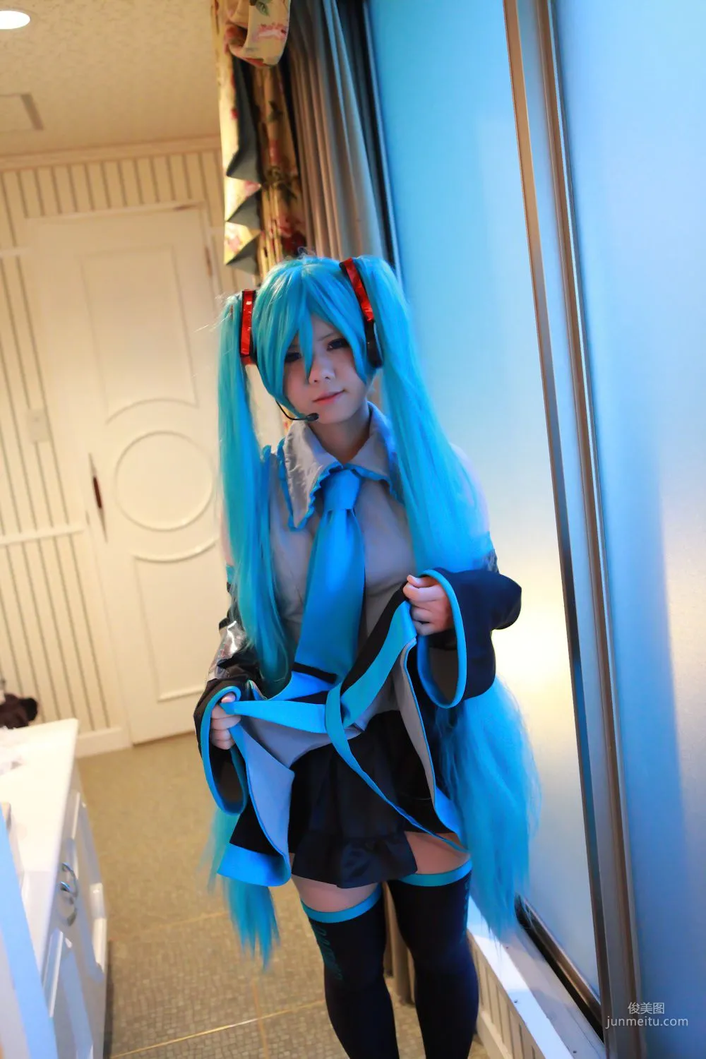田中まな《VOCALOID》Hatsune Miku [Cosplay Channel] 寫真集 6