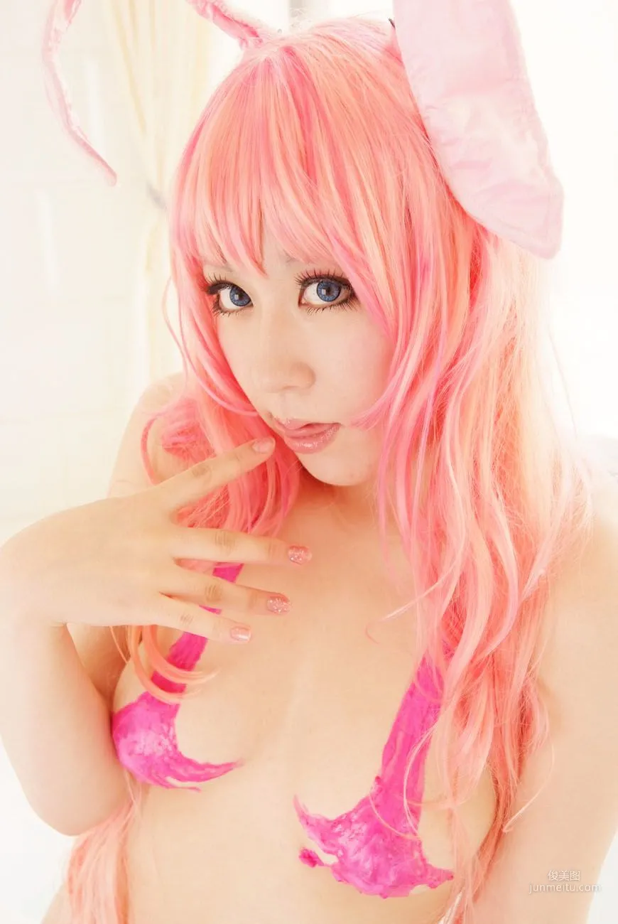 Ringo Mitsuki, The Ever-Changing Assassin Melona Photo Set photo 13