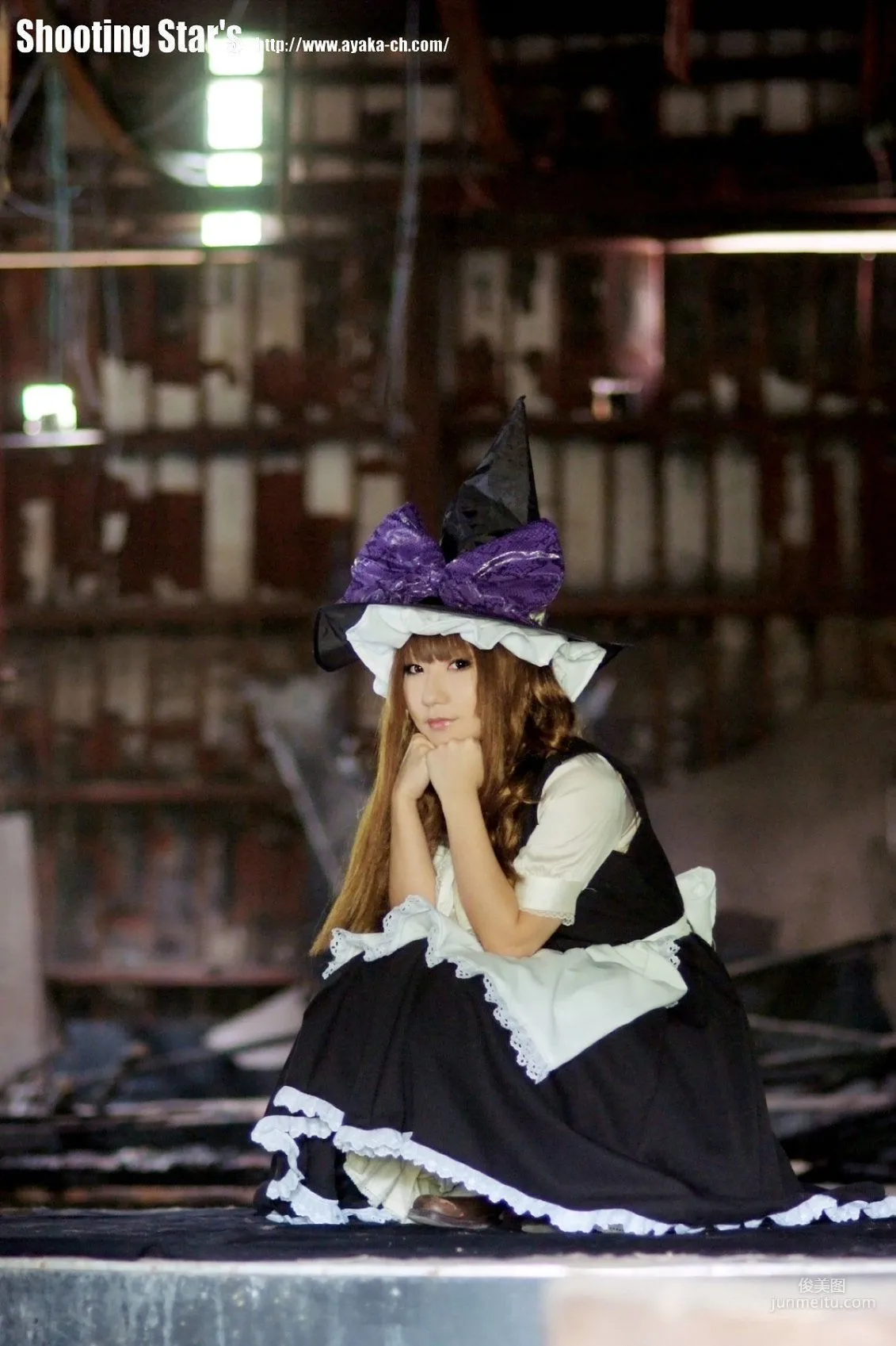 绫香 (Saku サク) 《Touhou Project》Hakurei Reimu+Kirisame Marisa [Shooting Star's] 寫真集 56