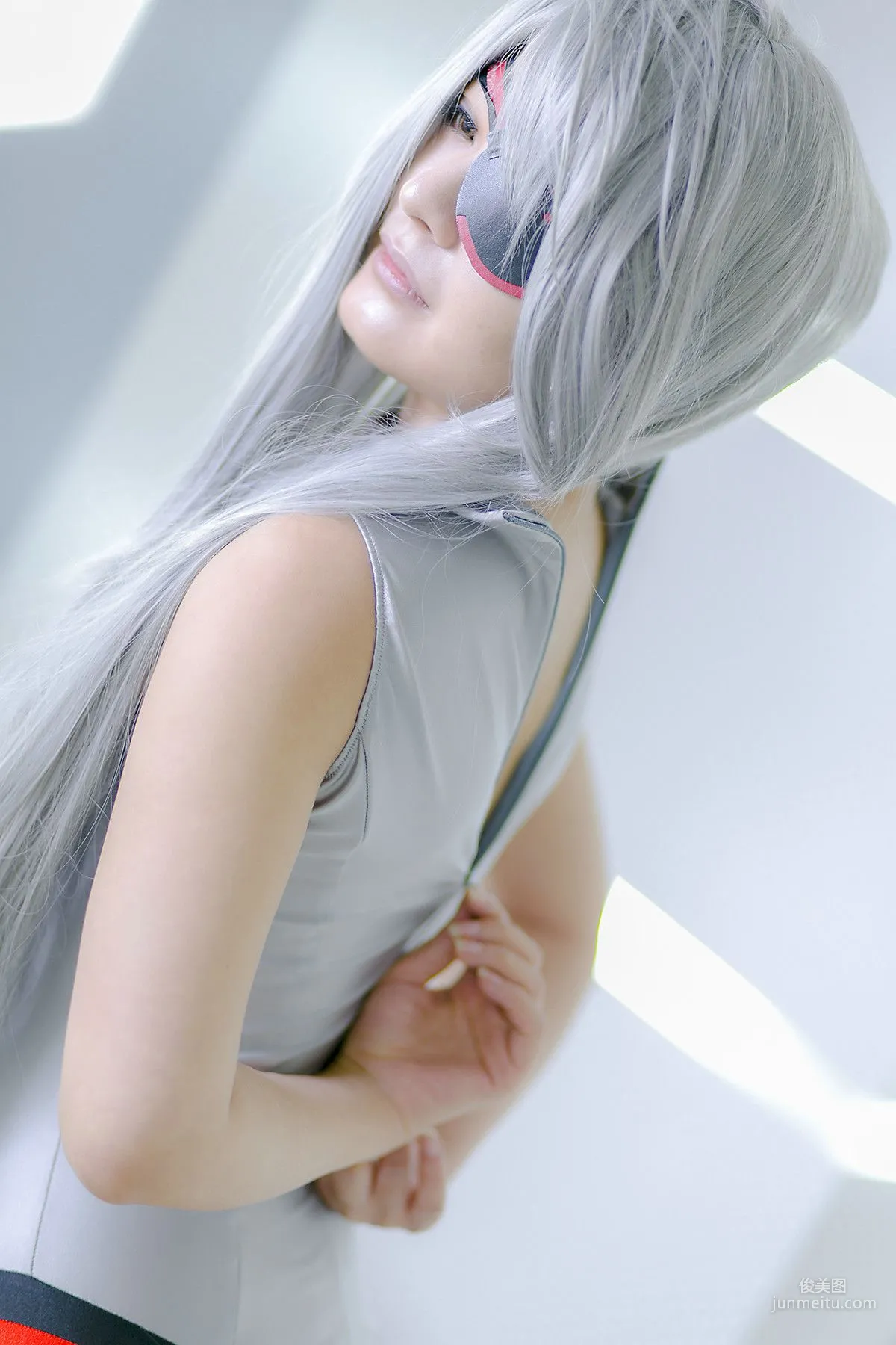 円ちゃみ 《Infinite Stratos》Laura Bodewig [sophillia] 写真集48