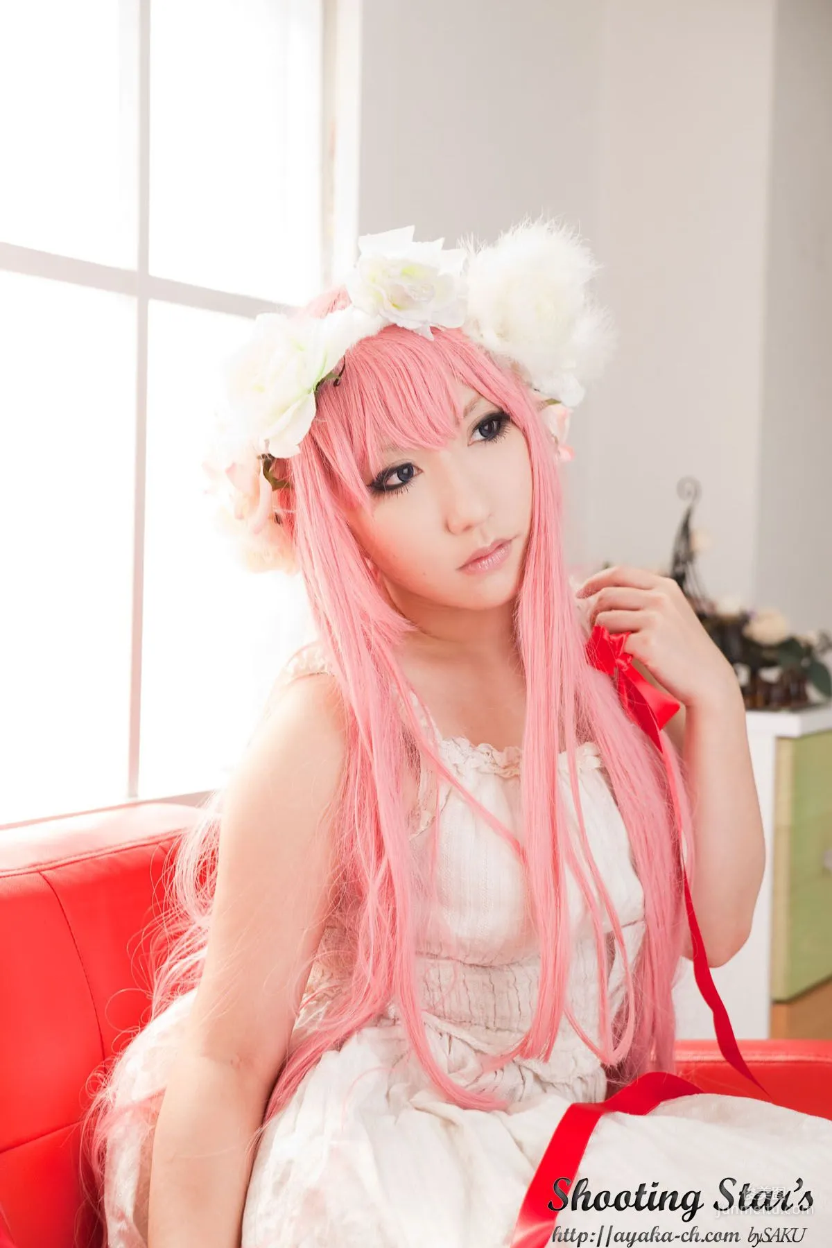 绫香 (Sakuサク) 《VOCALOID》 Megurine Luka [Shooting Star's] 寫真集 98