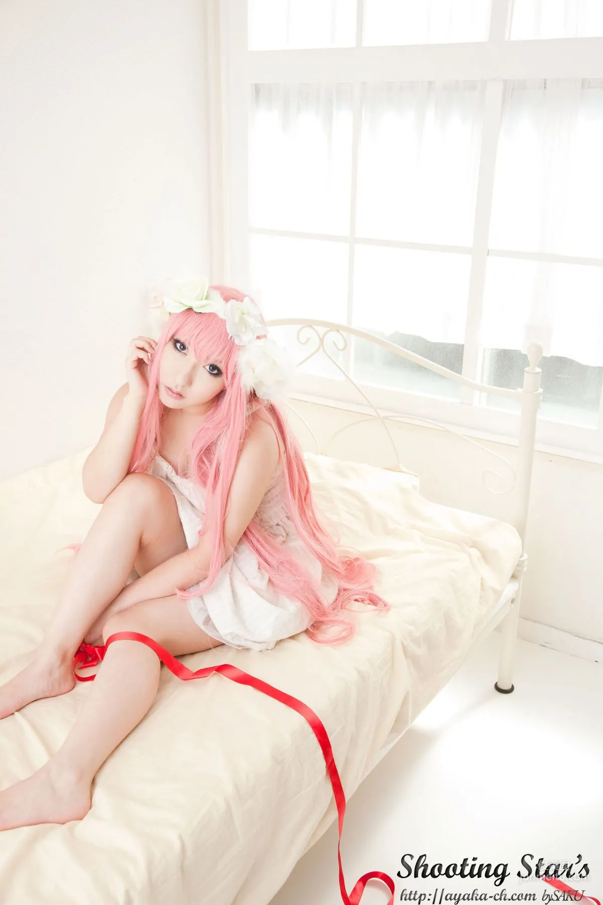 绫香 (Sakuサク) 《VOCALOID》 Megurine Luka [Shooting Star's] 寫真集 88