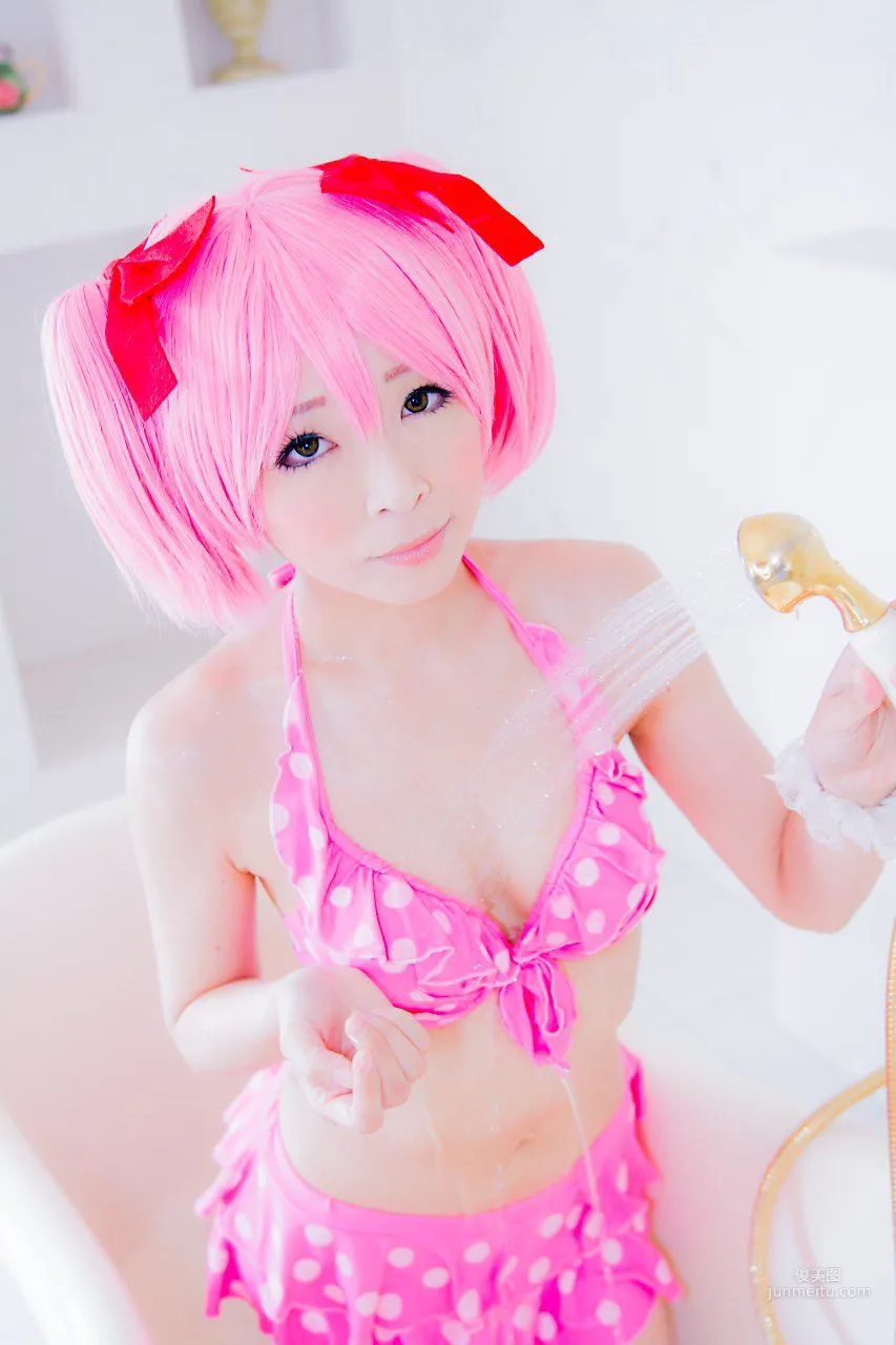 真白ゆき 《魔法少女まどか☆マギカ》Kaname Madoka(鹿目まどか) 寫真集 100