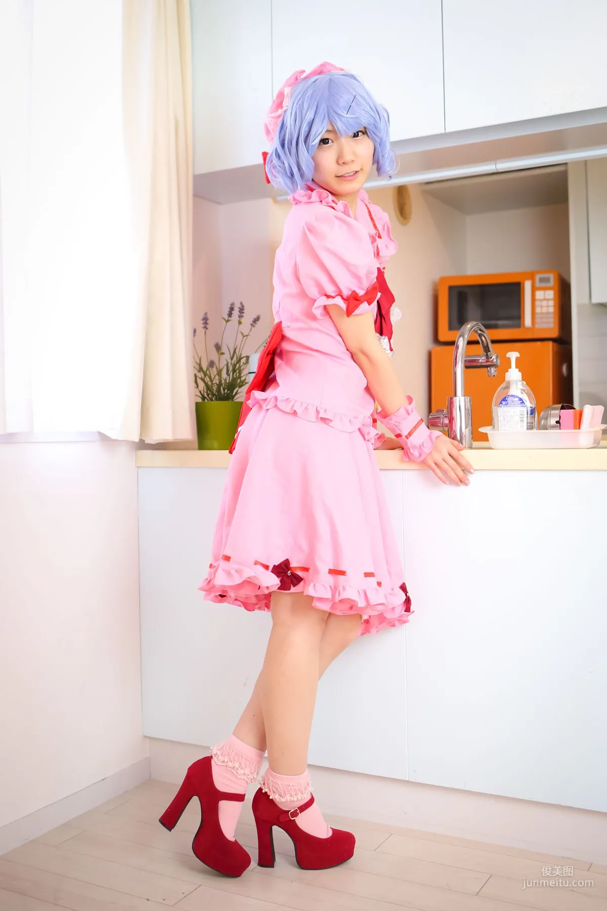 喜屋武裡奈 《東方Project》Remilia Scarlet [SEVEN DOLLS] 寫真集 13