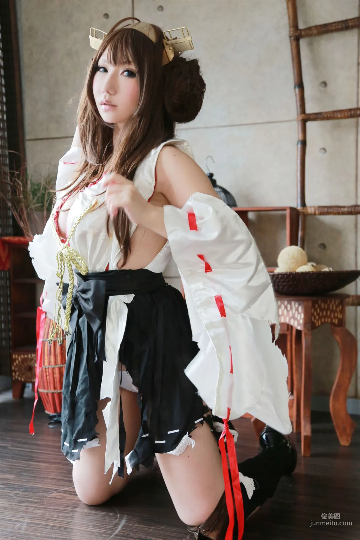 绫香 (Sakuサク) 《Kantai Collection》Kongou 第二部 [Shooting Star's] 寫真集 41