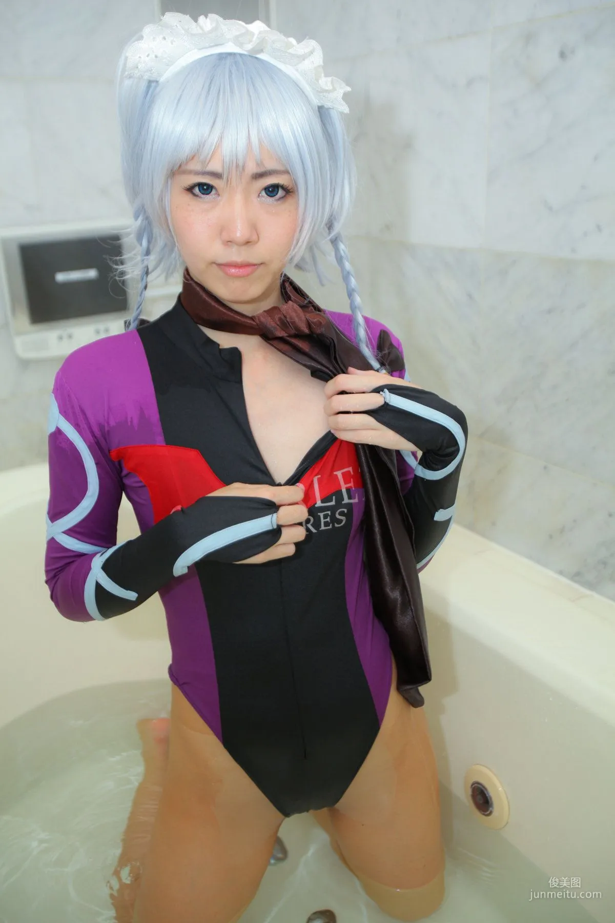 Ayane(あやね) 《Touhou Project》Izayoi Sakuya [Wolf Fang!!] 写真集29