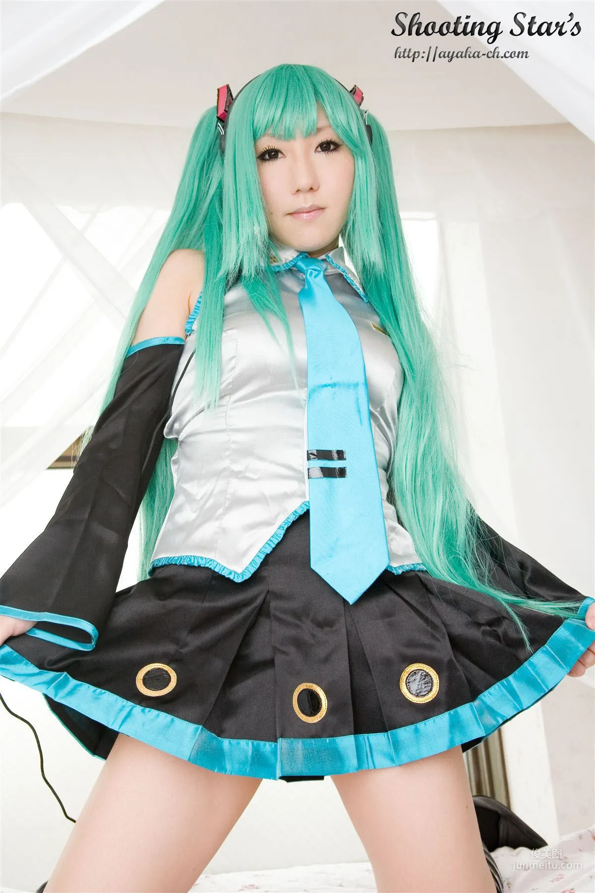 サク (绫香 Saku Ayaka) 《VOCALOID》Hatsune Miku [Shooting Star's] 寫真集 45