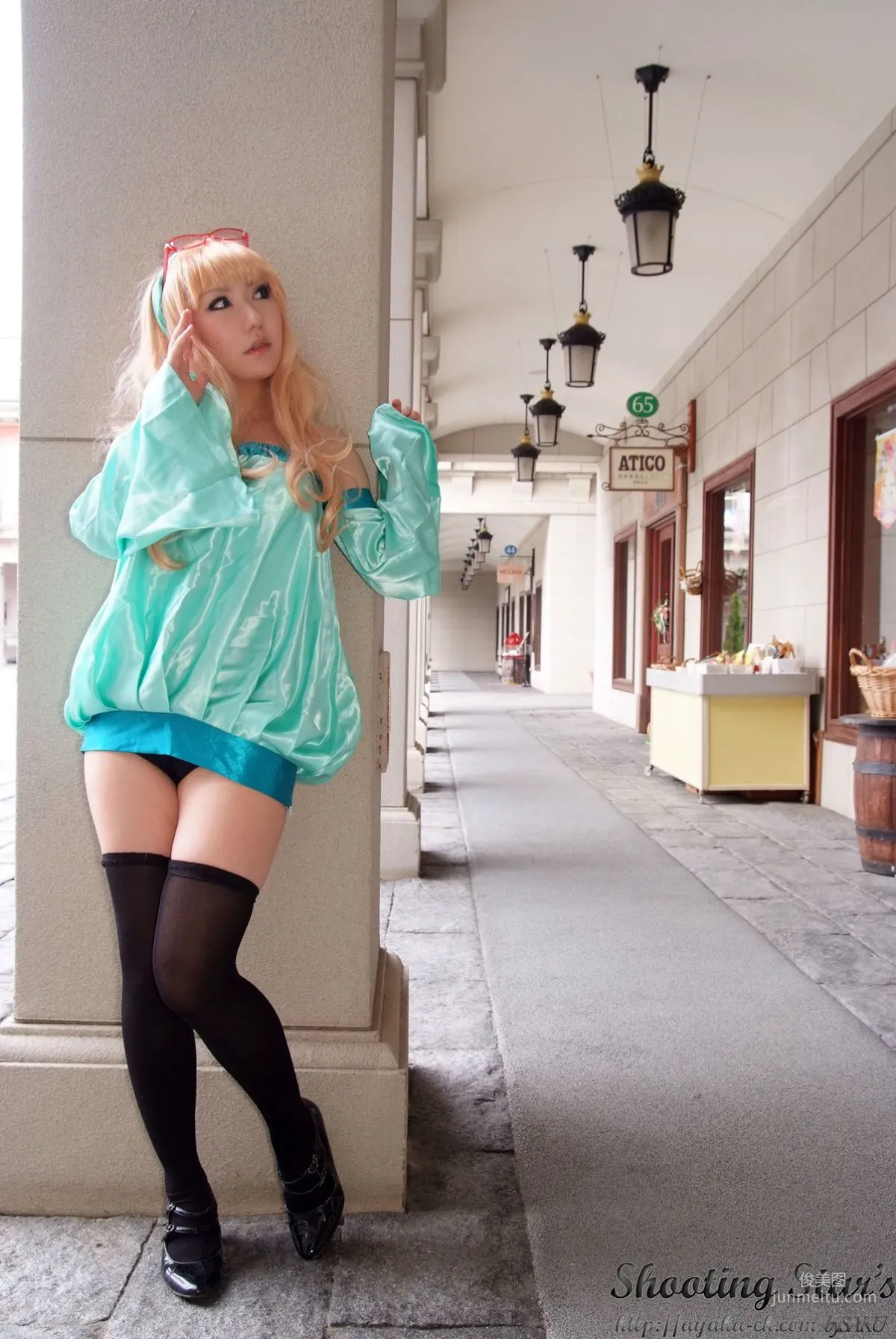 サク (绫香) 《Macros》Sheryl Nome [Shooting Star's] 寫真集 79