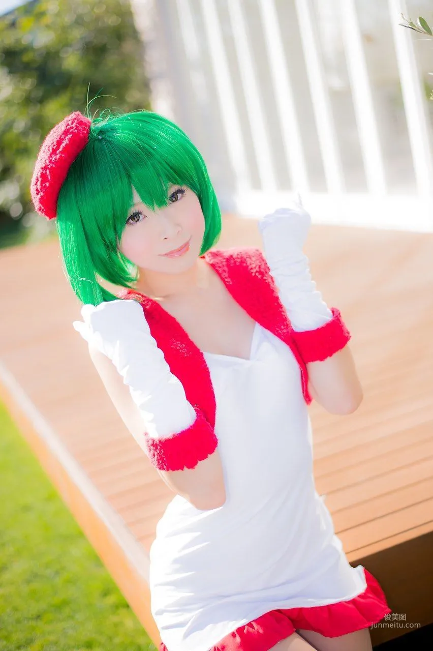 真白ゆき  コスプレ《Macros》Ranka Lee(Xmas ver.) 写真集57
