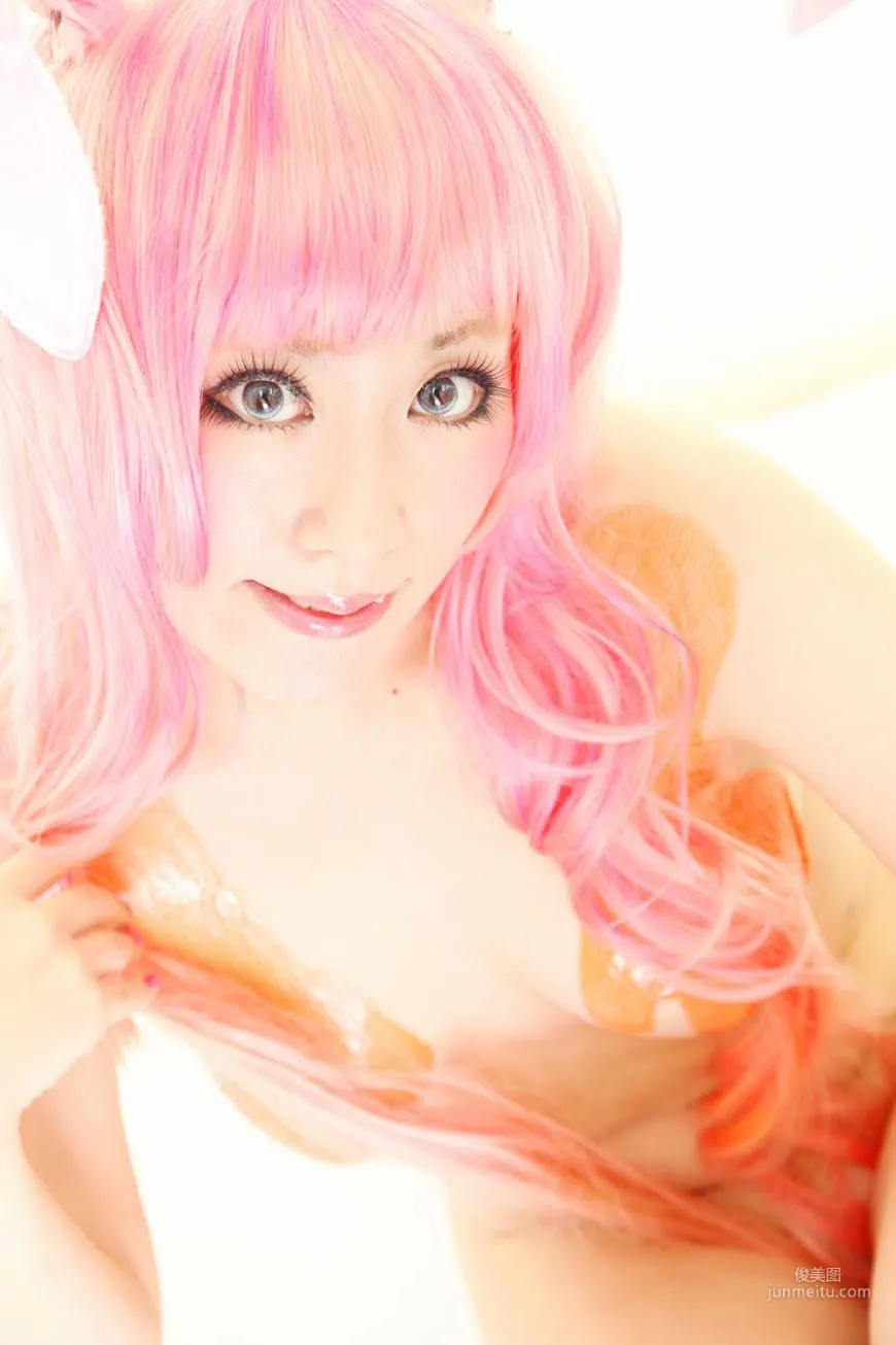 Ringo Mitsuki, The Ever-Changing Assassin Melona Photo Set photo 72