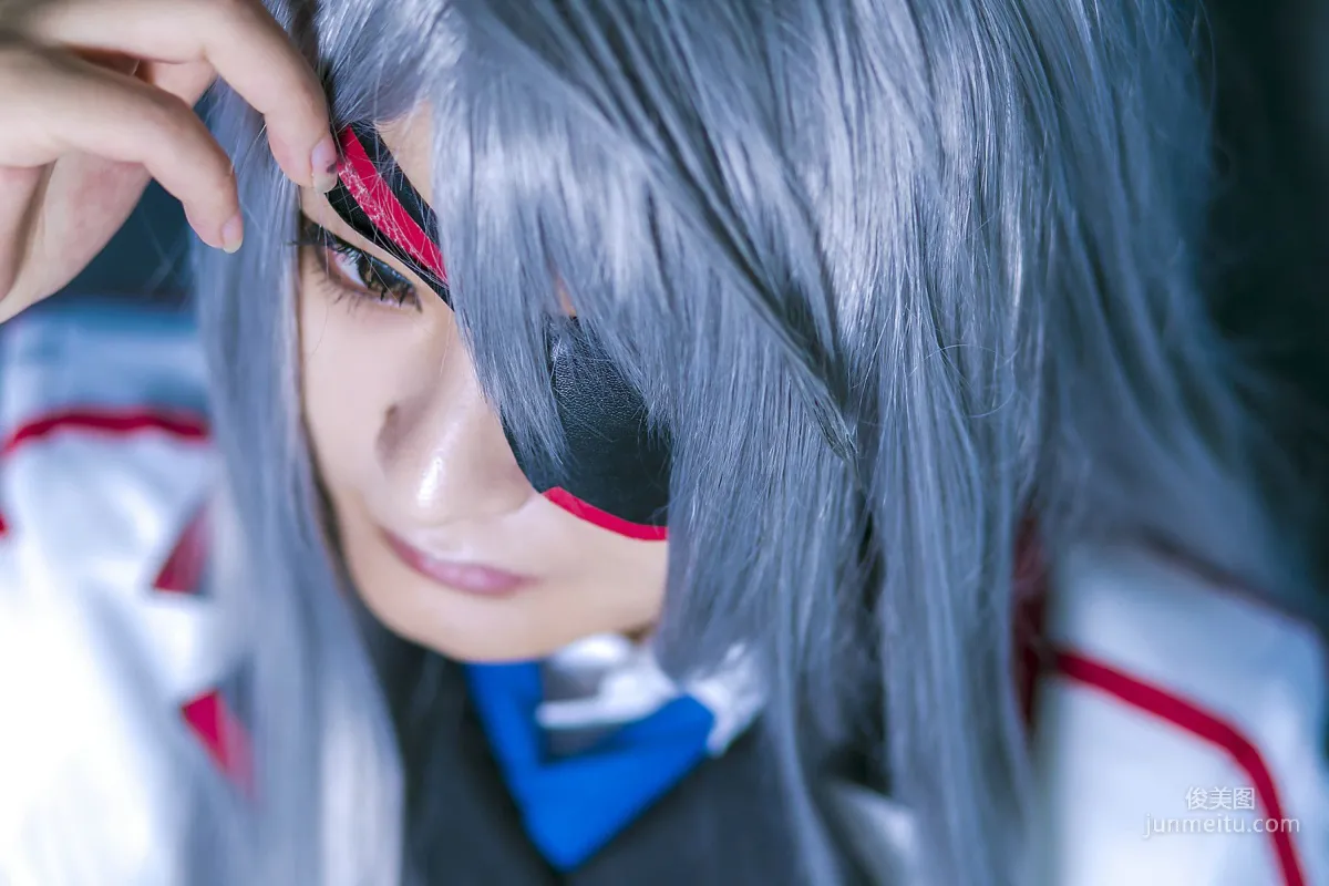 円ちゃみ 《Infinite Stratos》Laura Bodewig [sophillia] 寫真集 2
