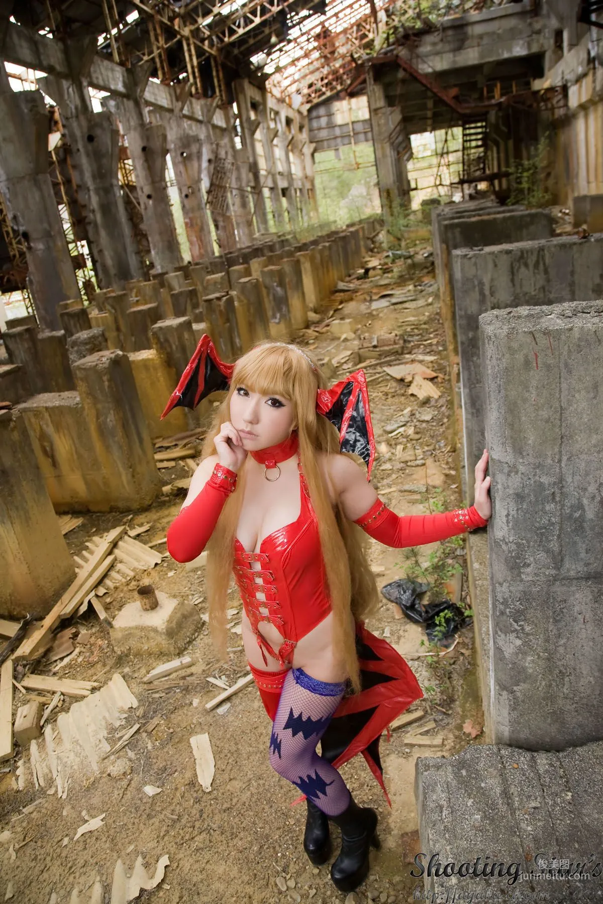 Saku Ayaka, Vampire Morrigan Aensland [Cosplay Collection] Photo Set photo 80