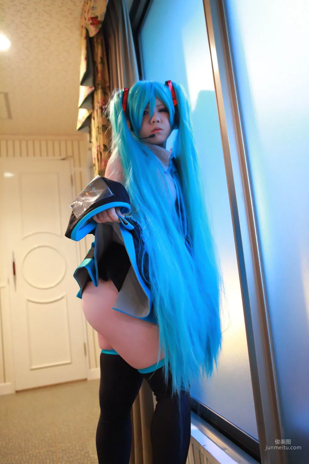 田中まな《VOCALOID》Hatsune Miku [Cosplay Channel] 寫真集 9