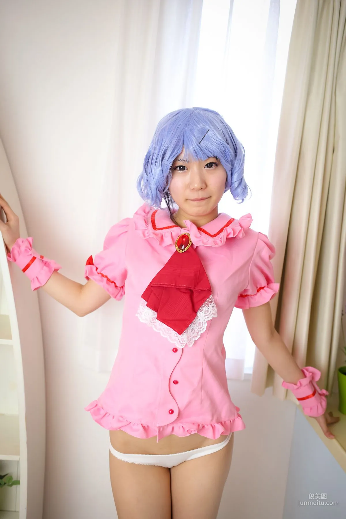 喜屋武裡奈 《東方Project》Remilia Scarlet [SEVEN DOLLS] 寫真集 72