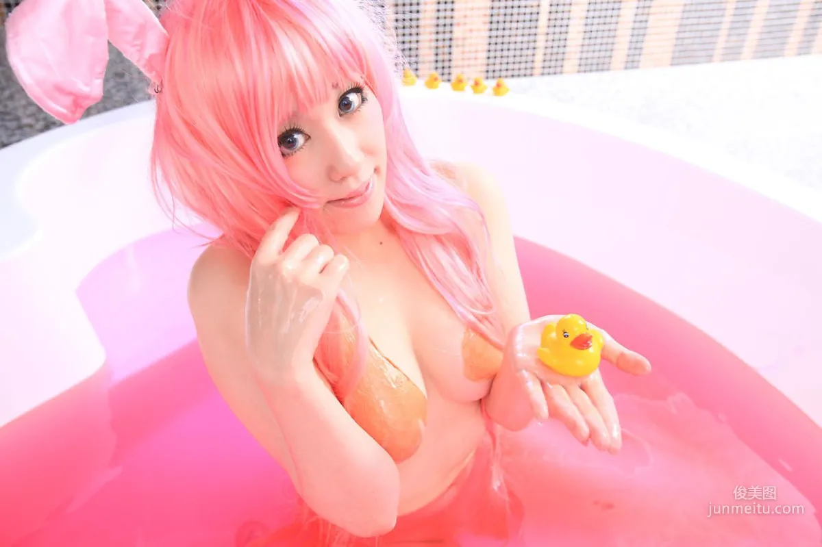 Ringo Mitsuki, The Ever-Changing Assassin Melona Photo Set photo 79
