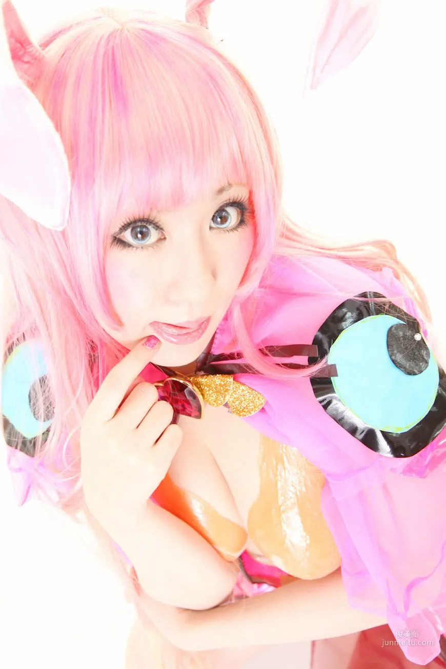 Ringo Mitsuki, The Ever-Changing Assassin Melona Photo Set photo 60