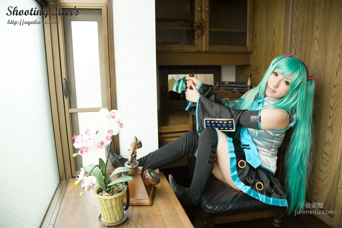 サク (绫香 Saku Ayaka) 《VOCALOID》Hatsune Miku [Shooting Star's] 寫真集 41