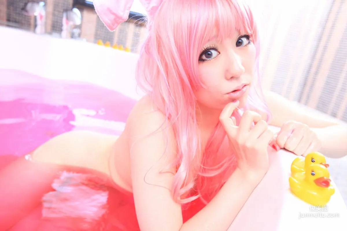 Ringo Mitsuki, The Ever-Changing Assassin Melona Photo Set photo 84