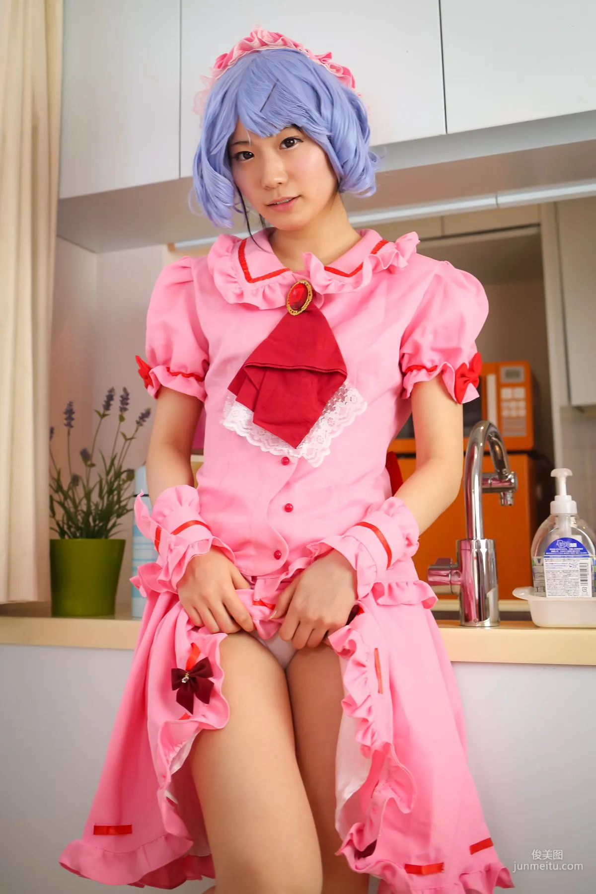 喜屋武裡奈 《東方Project》Remilia Scarlet [SEVEN DOLLS] 寫真集 51