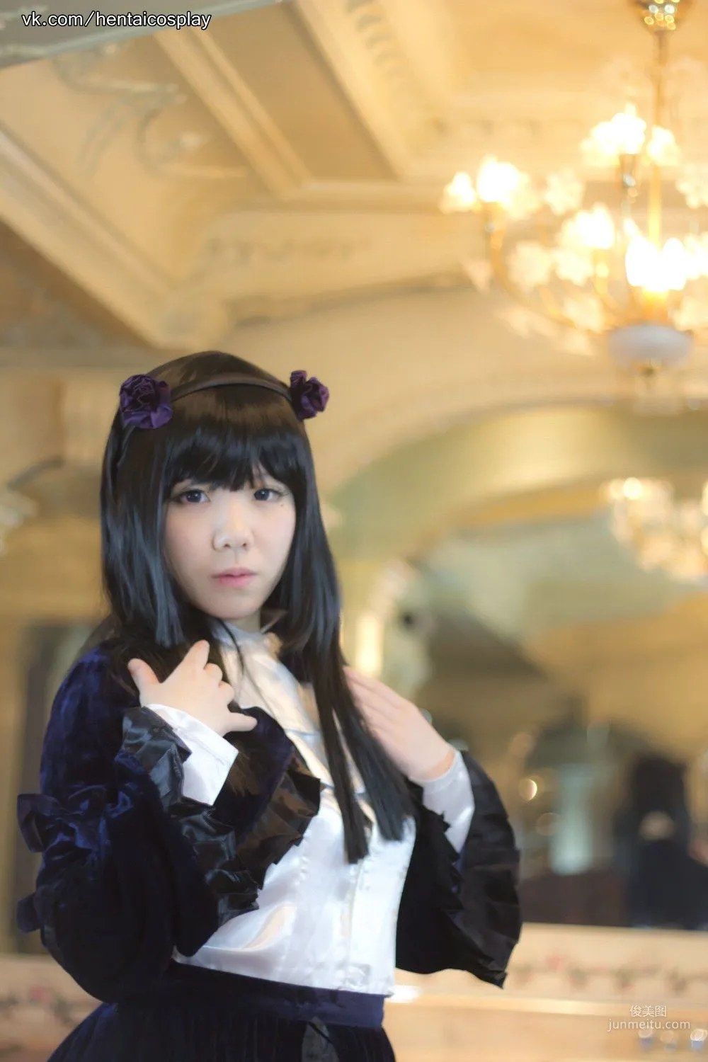 Mana Tanaka: Cosplay Collection photo 25