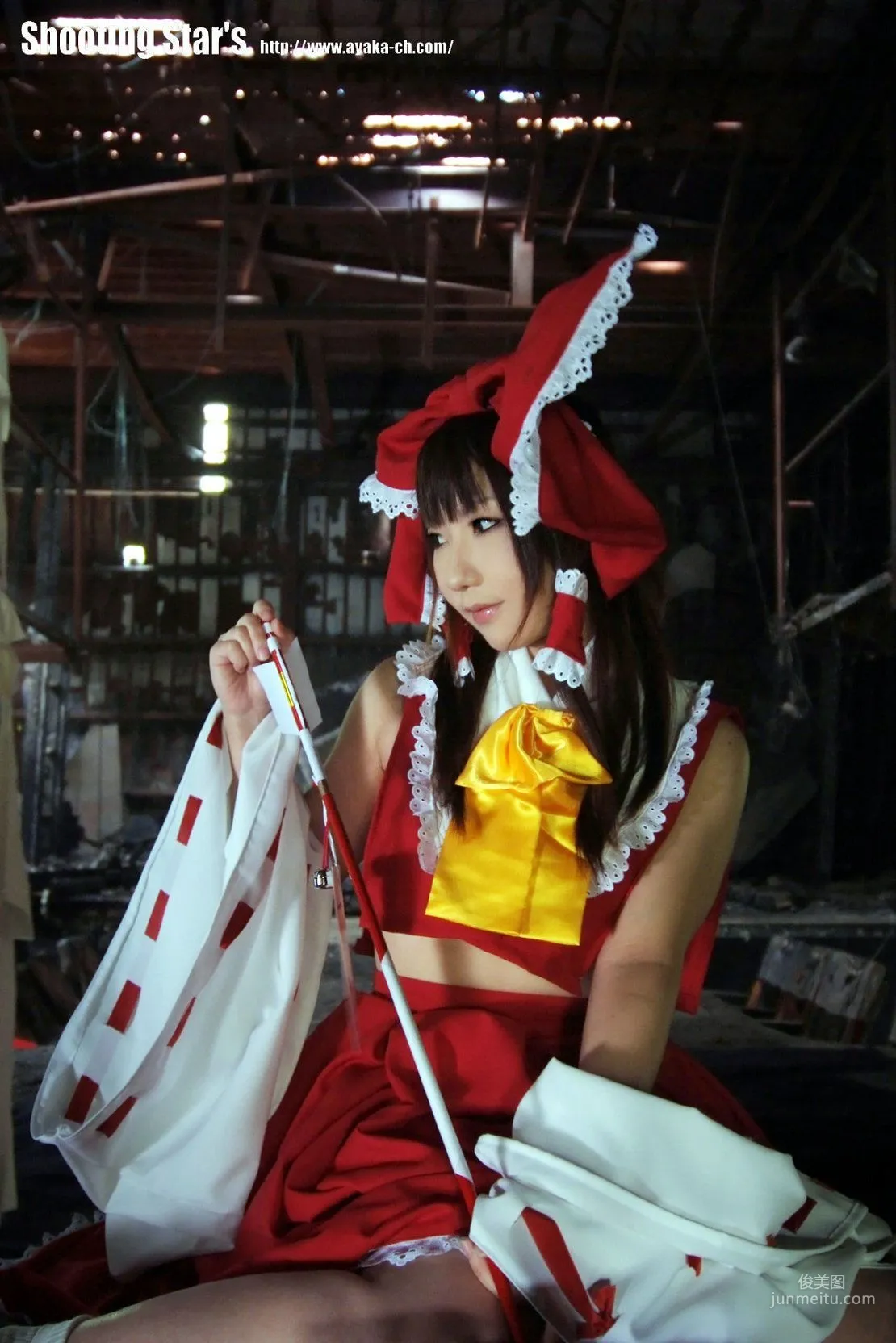 绫香 (Saku サク) 《Touhou Project》Hakurei Reimu+Kirisame Marisa [Shooting Star's] 寫真集 3