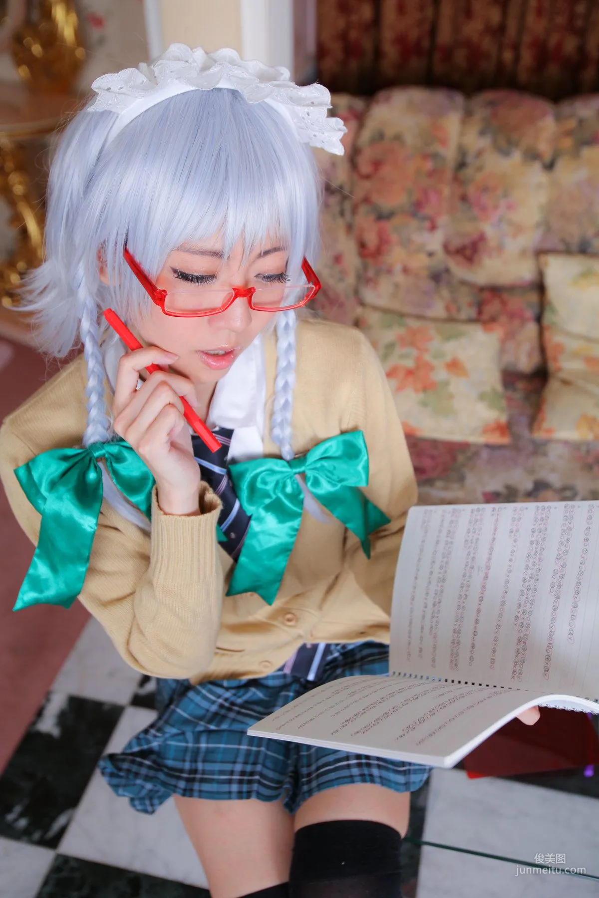 Ayane(あやね) 《Touhou Project》Izayoi Sakuya [Wolf Fang!!] 写真集68