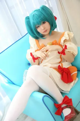 結城紗代 (Yuuki Sayo) 《Macros》Ranka Lee 寫真集