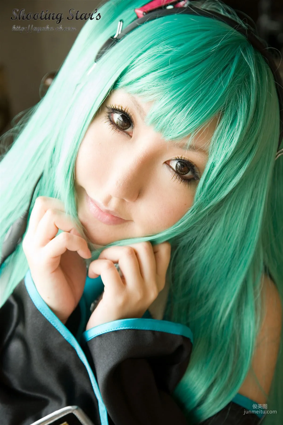 サク (绫香 Saku Ayaka) 《VOCALOID》Hatsune Miku [Shooting Star's] 寫真集 39