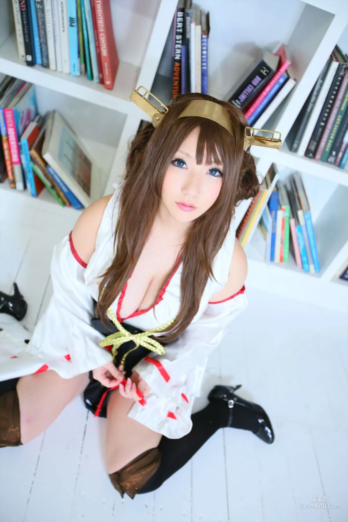 绫香 (Sakuサク) 《Kantai Collection》Kongou 第二部 [Shooting Star's] 寫真集 34