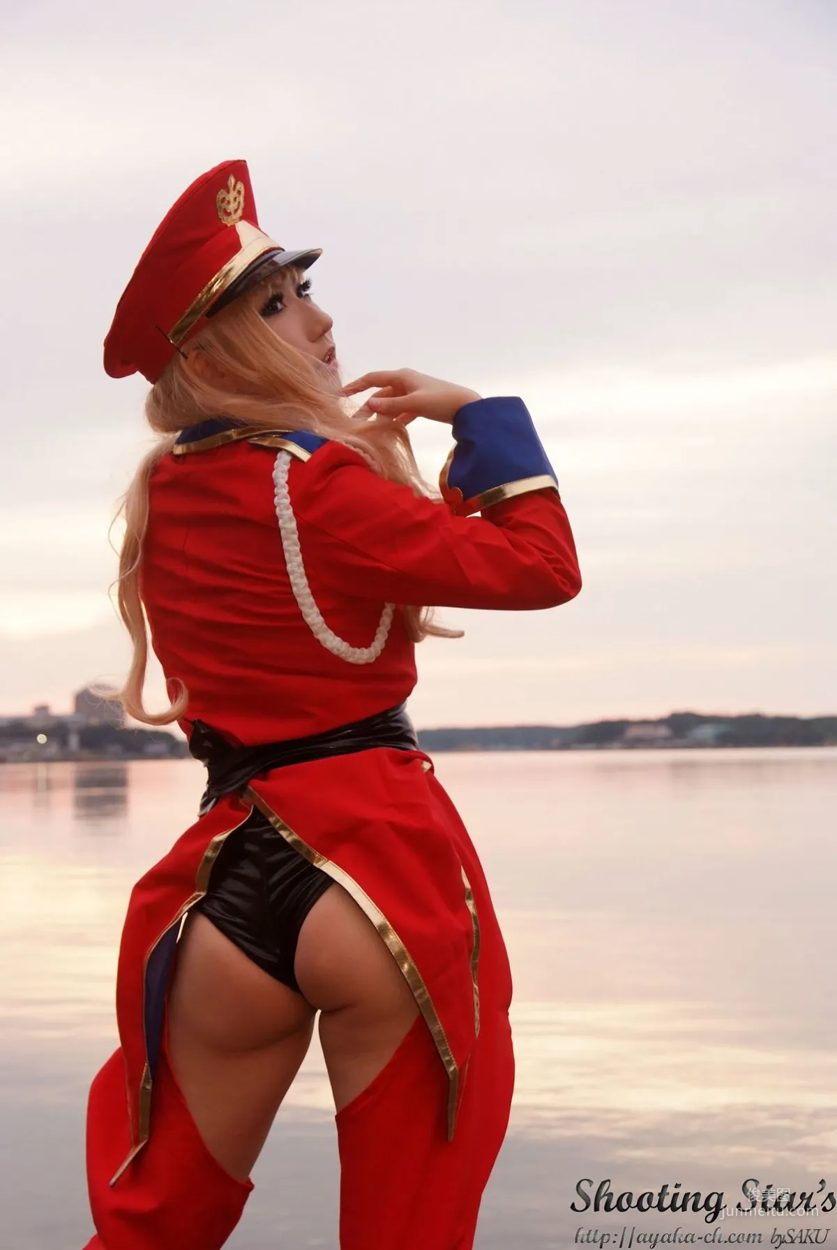 サク (绫香) 《Macros》Sheryl Nome [Shooting Star's] 寫真集 37