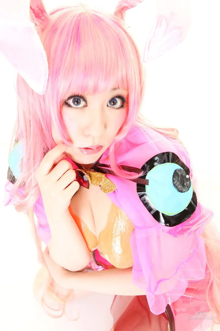 Ringo Mitsuki, The Ever-Changing Assassin Melona Photo Set photo 73