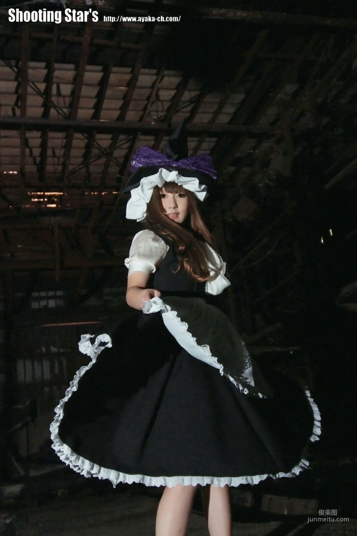 绫香 (Saku サク) 《Touhou Project》Hakurei Reimu+Kirisame Marisa [Shooting Star's] 寫真集 65