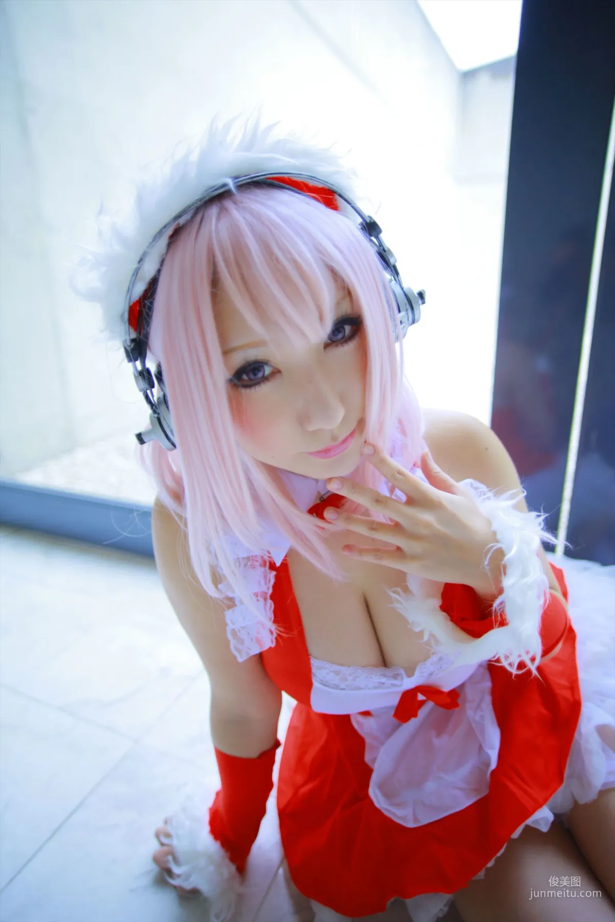 サク (Saku) 《Sonicomi》Super Sonico [Shooting Star's] 寫真集 111