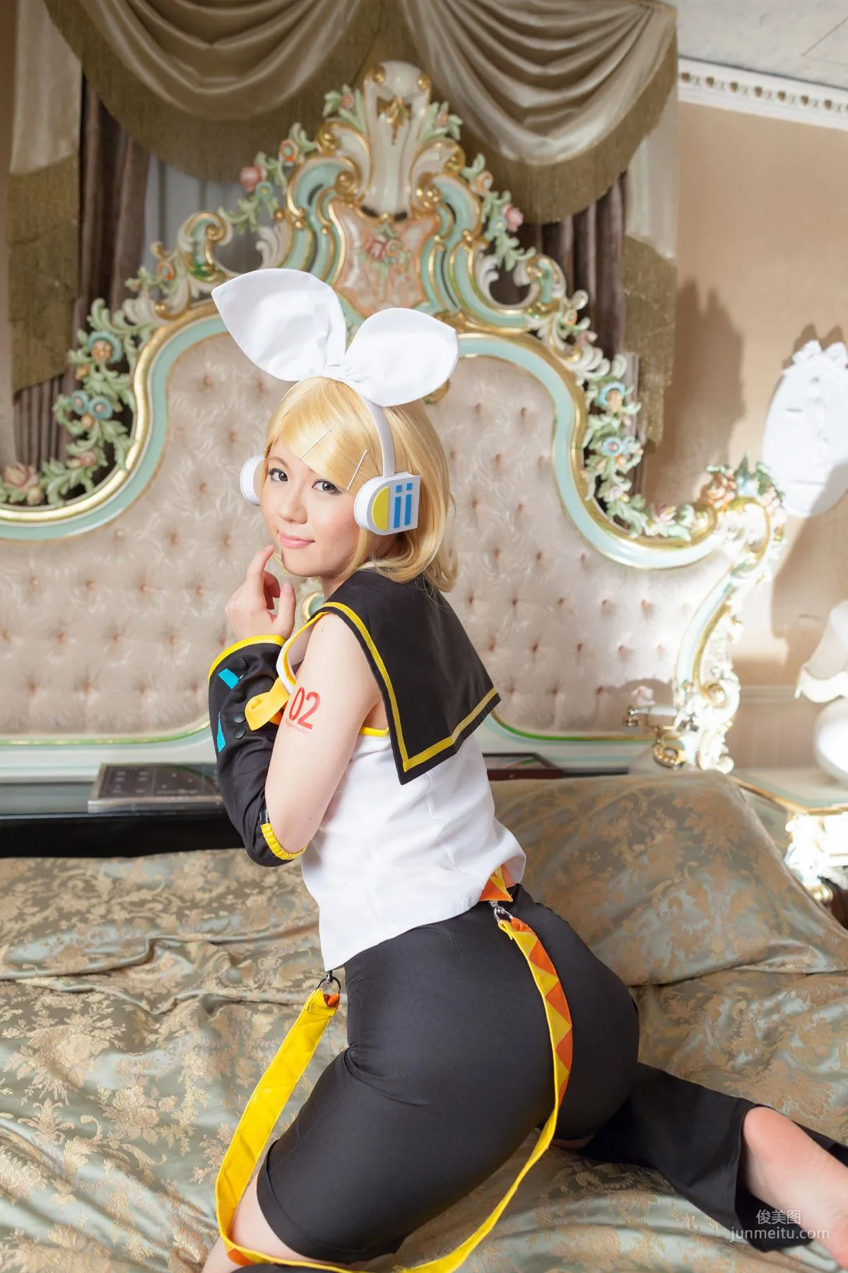 Mai Araki, VOCALOID Kagamine Rin [Cosplay Collection] Photo Set photo 62