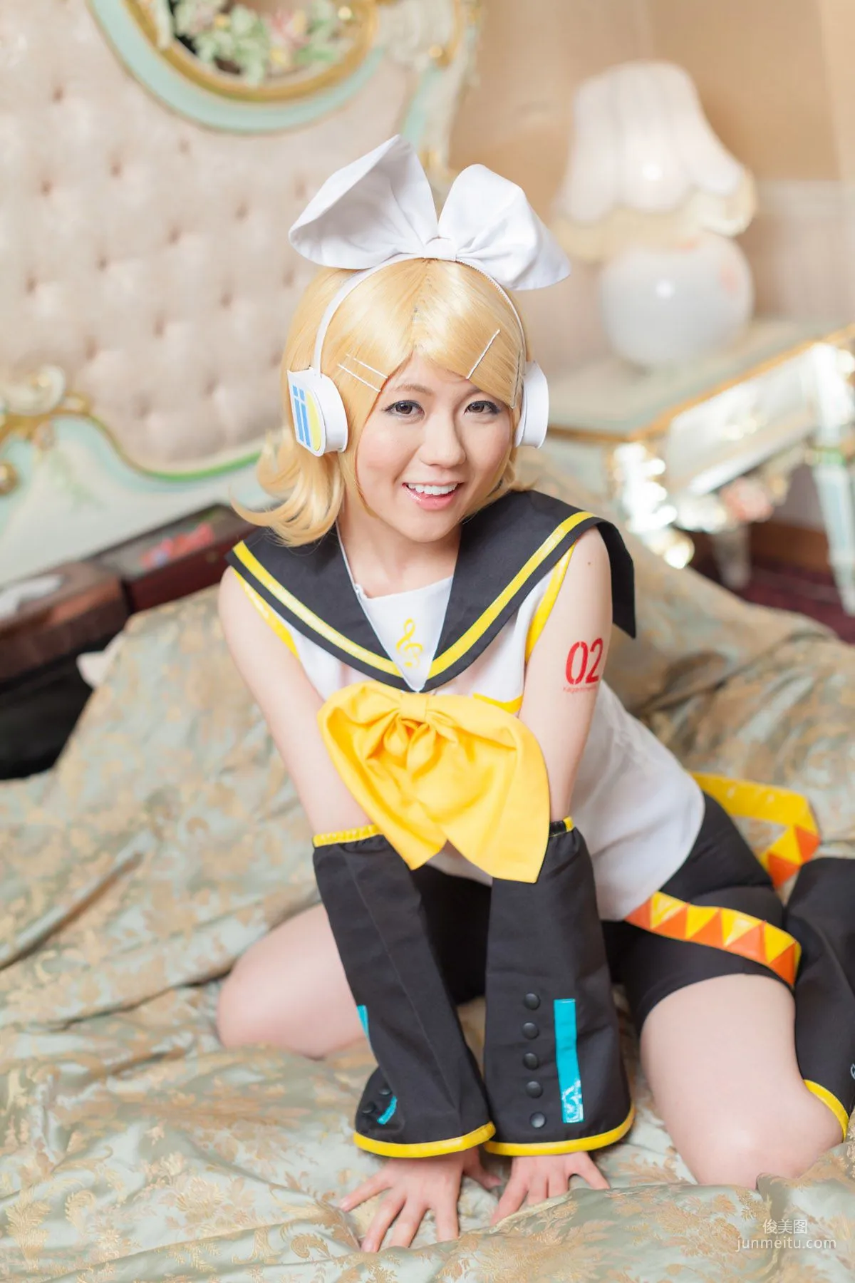 Mai Araki, VOCALOID Kagamine Rin [Cosplay Collection] Photo Set photo 10