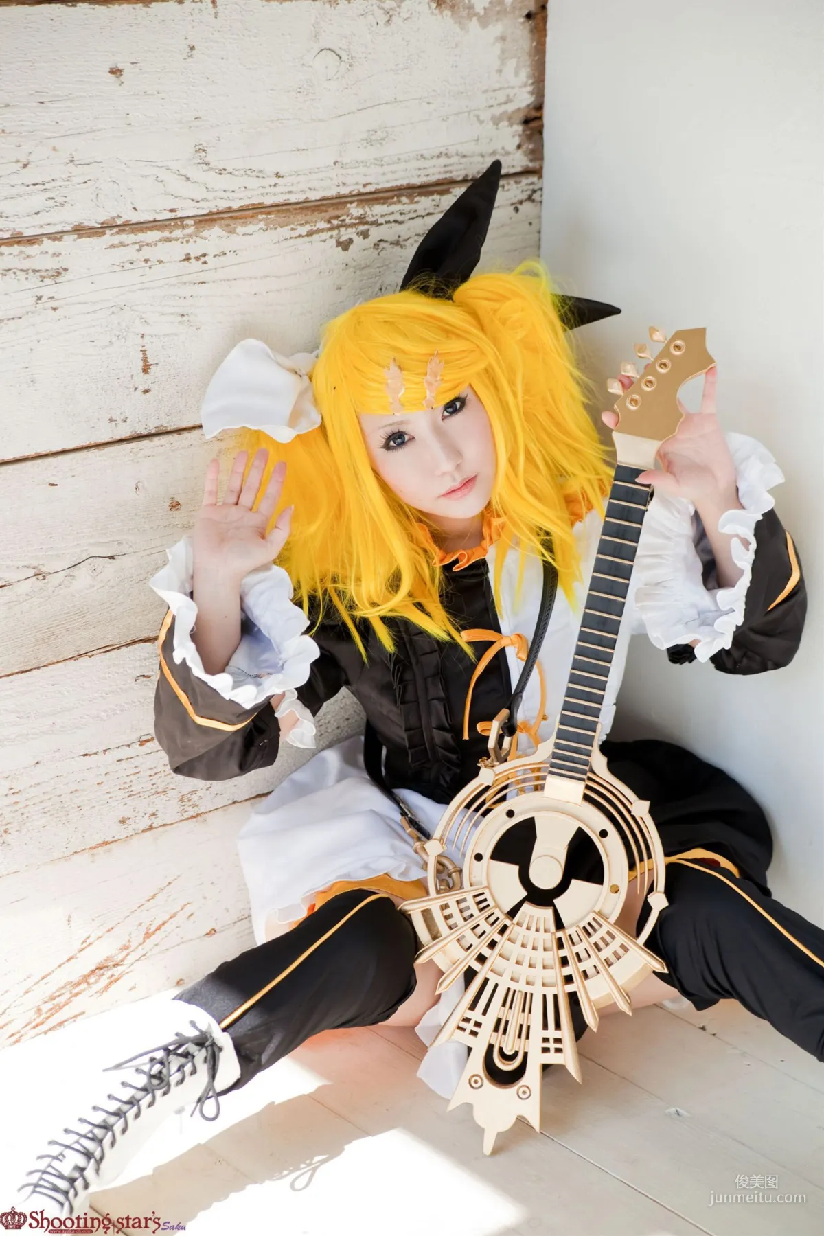 Saku: Cosplay Collection VOCALOID photo 19