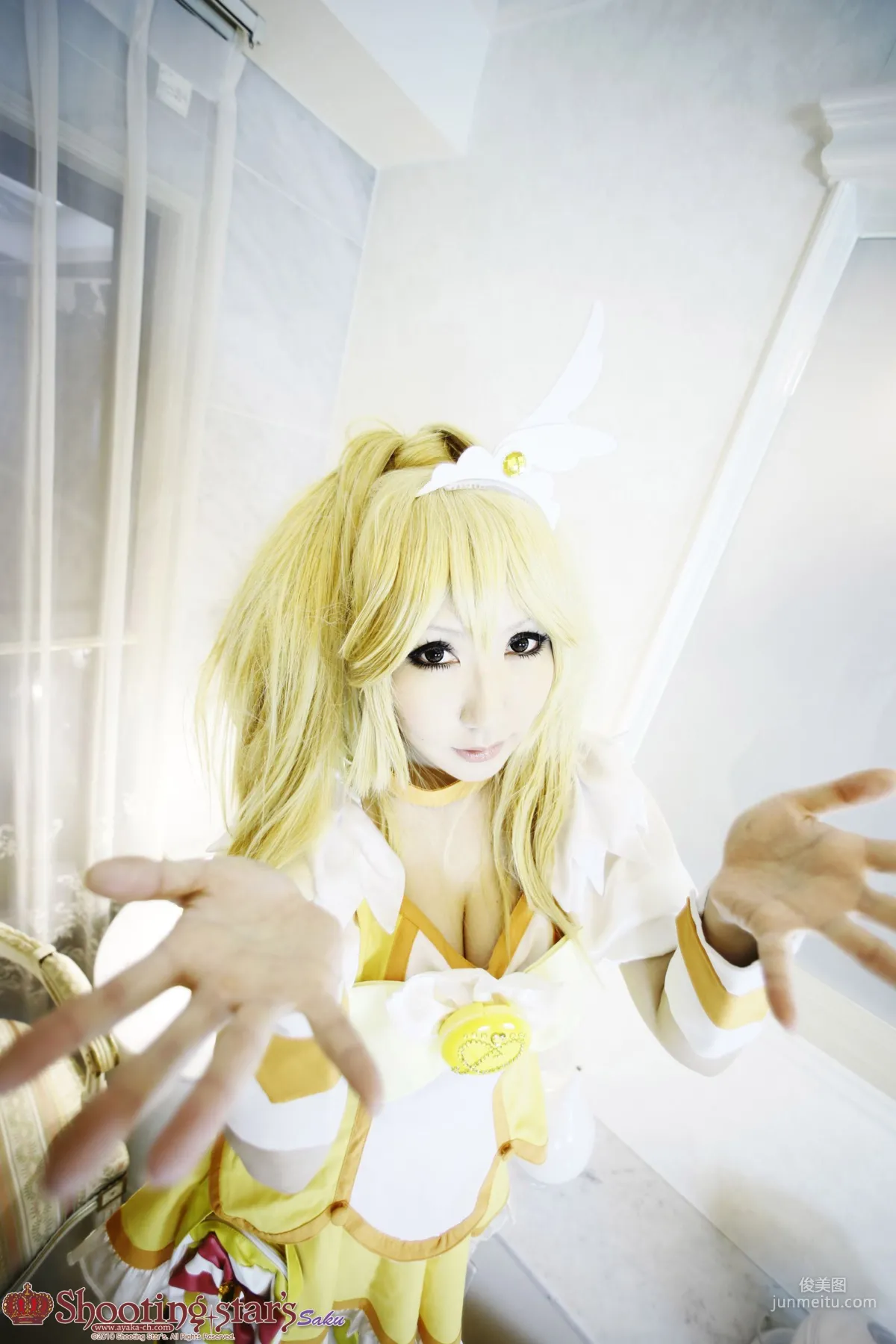 サク (Saku) 《光之美少女》Cure Peace+Cure Beauty 寫真集 105