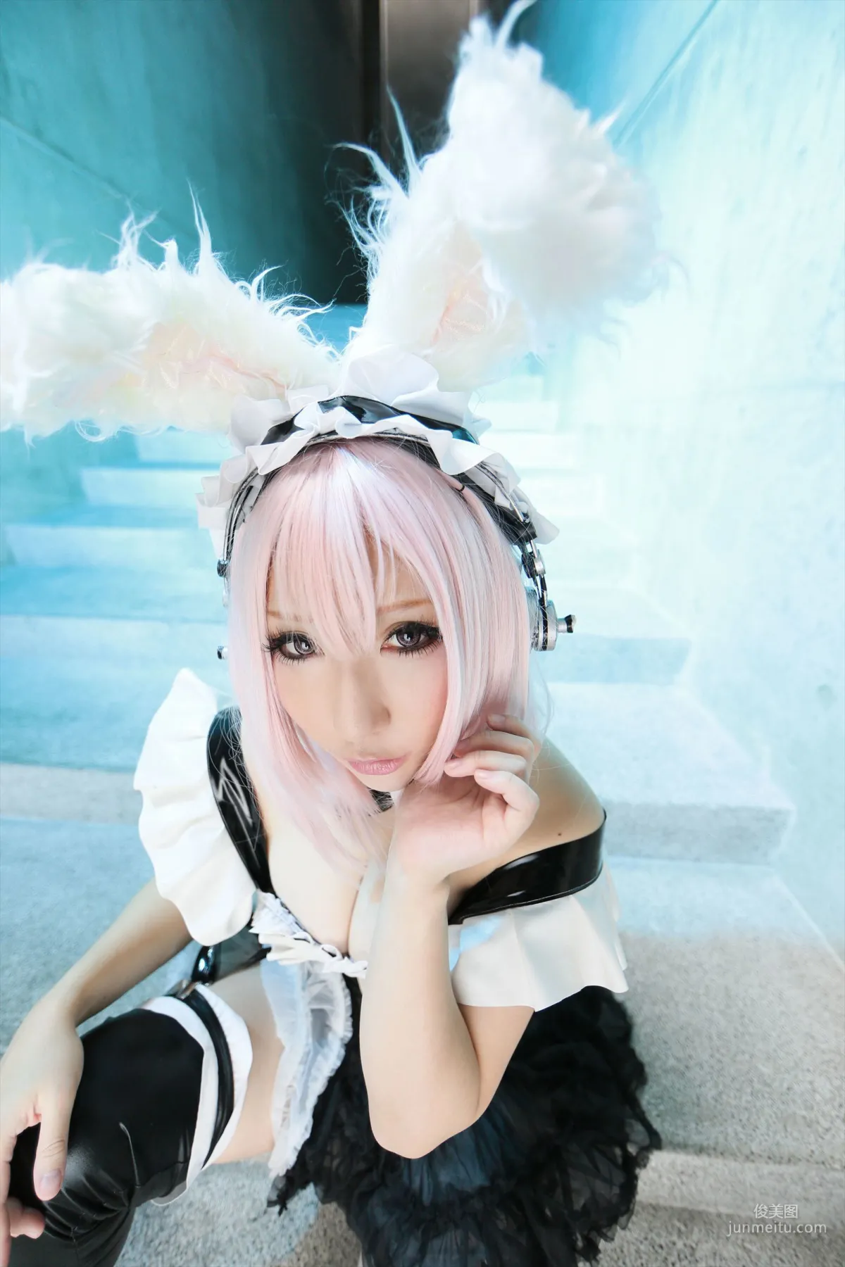 サク (Saku) 《Sonicomi》Super Sonico [Shooting Star's] 寫真集 10