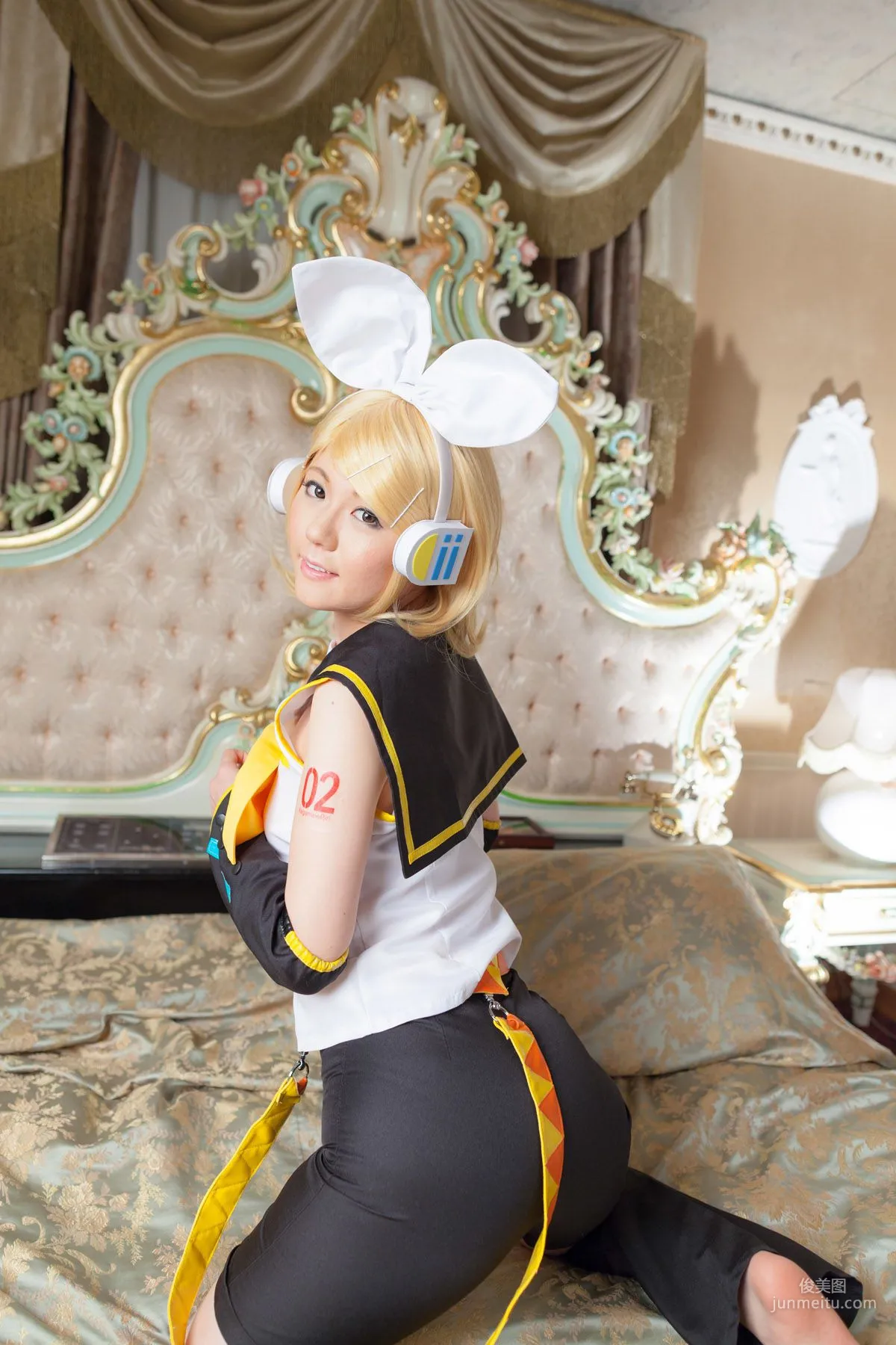 Mai Araki, VOCALOID Kagamine Rin [Cosplay Collection] Photo Set photo 57