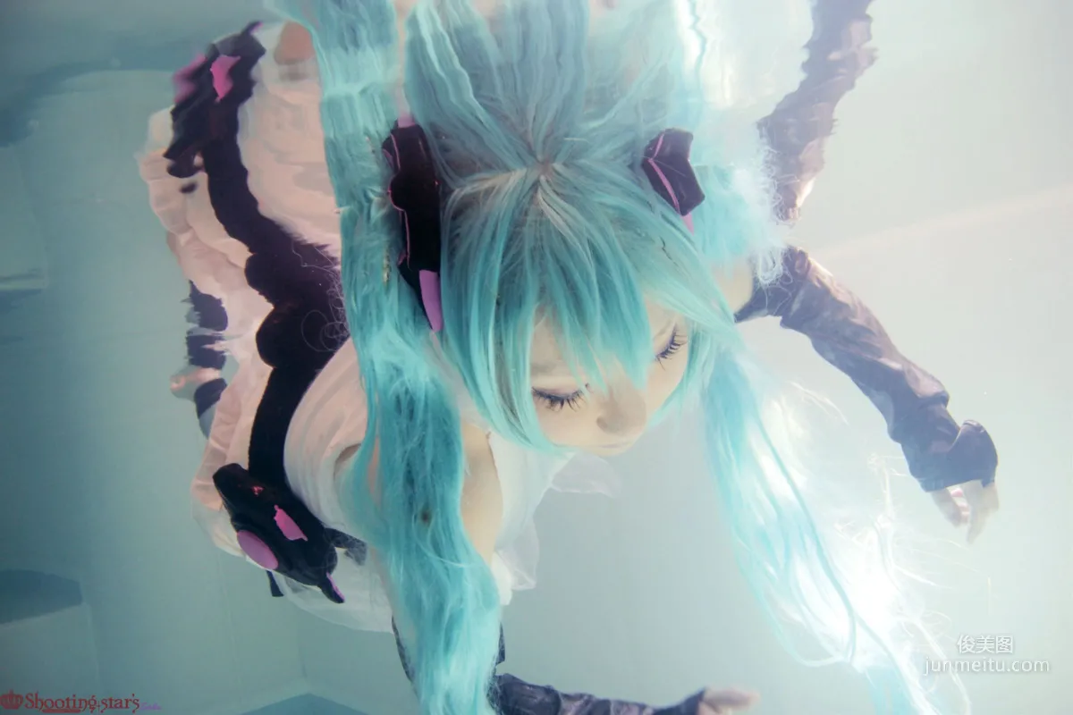 Saku: Cosplay Collection VOCALOID photo 7