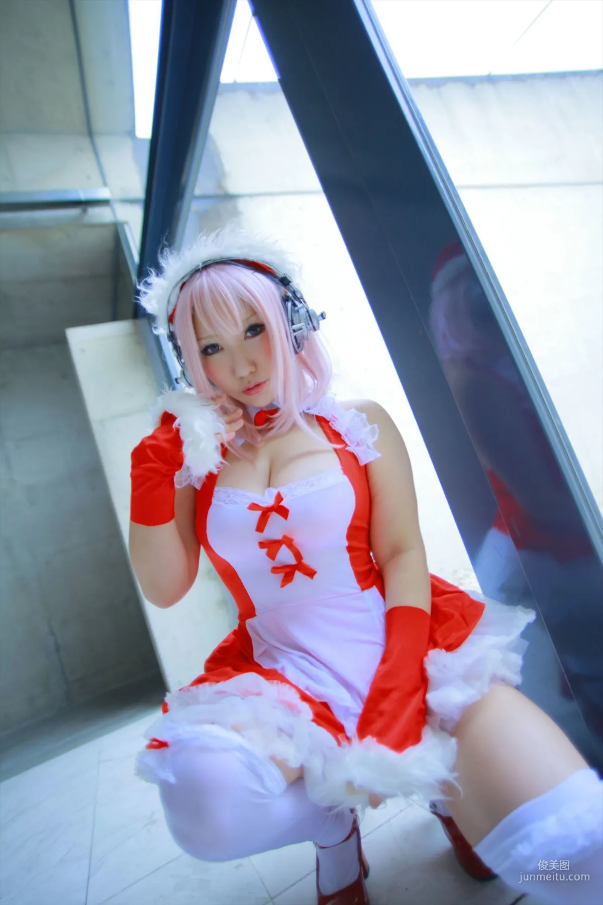 サク (Saku) 《Sonicomi》Super Sonico [Shooting Star's] 寫真集 107