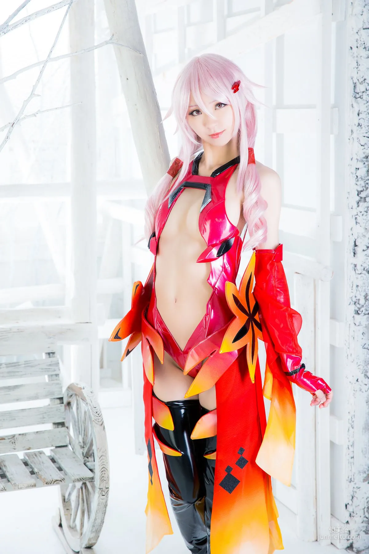 Mike(ミケ) 《Guilty Crown》Yuzuriha Inori(楪いのり) [Mikehouse] 寫真集 21