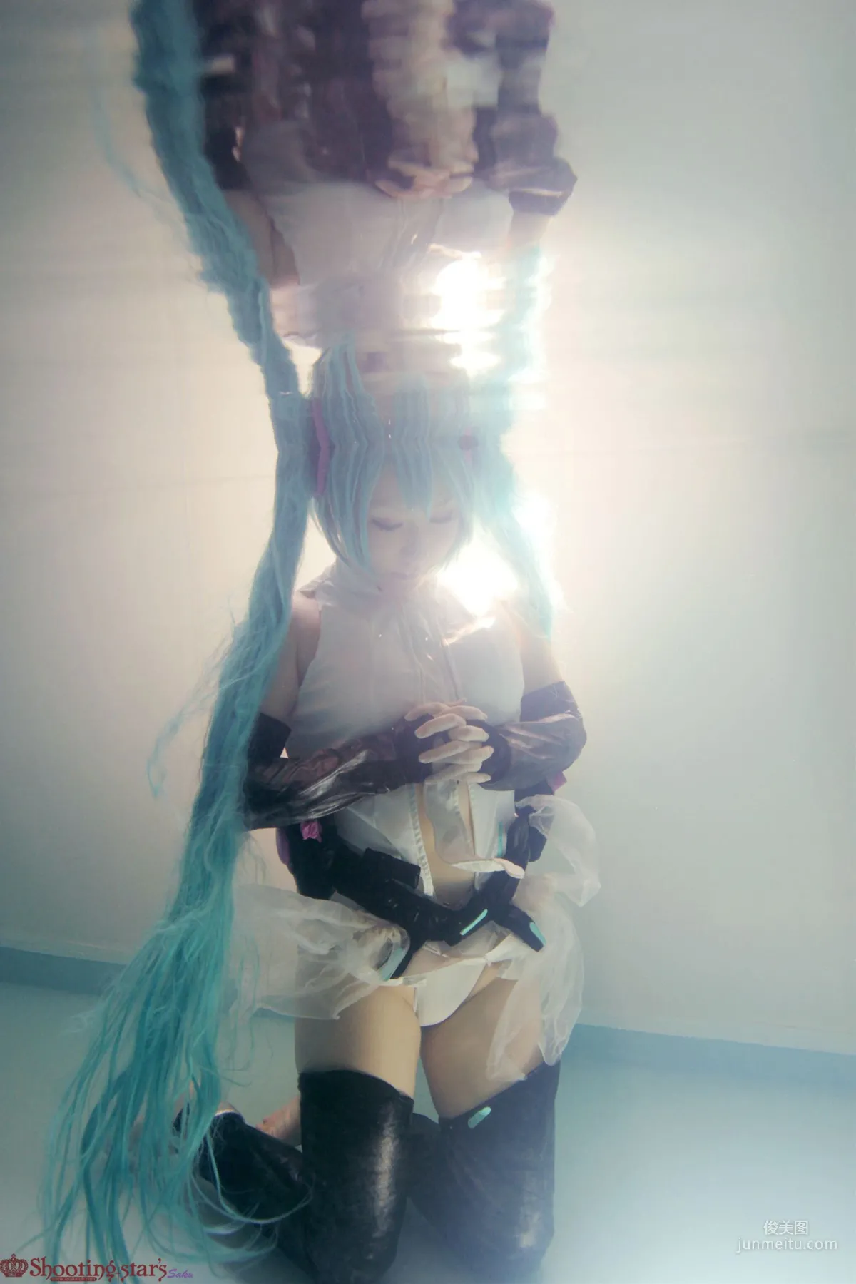Saku: Cosplay Collection VOCALOID photo 10