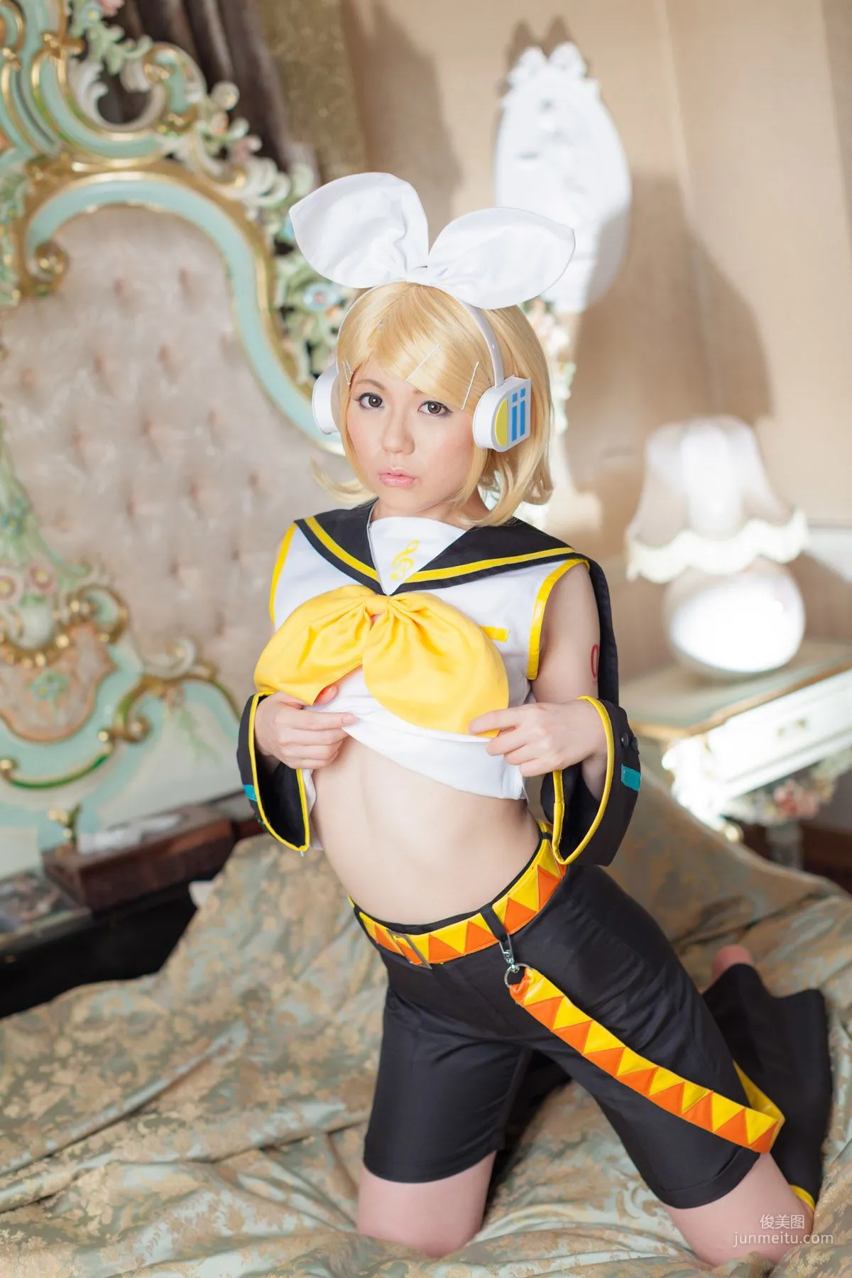 Mai Araki, VOCALOID Kagamine Rin [Cosplay Collection] Photo Set photo 52