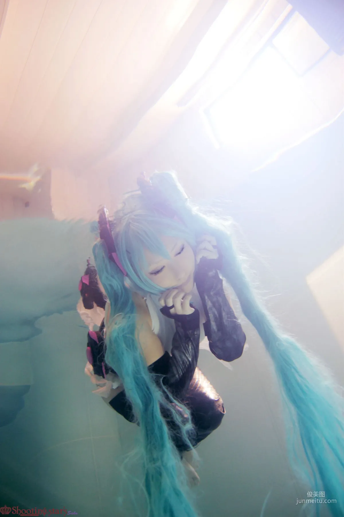 Saku: Cosplay Collection VOCALOID photo 6