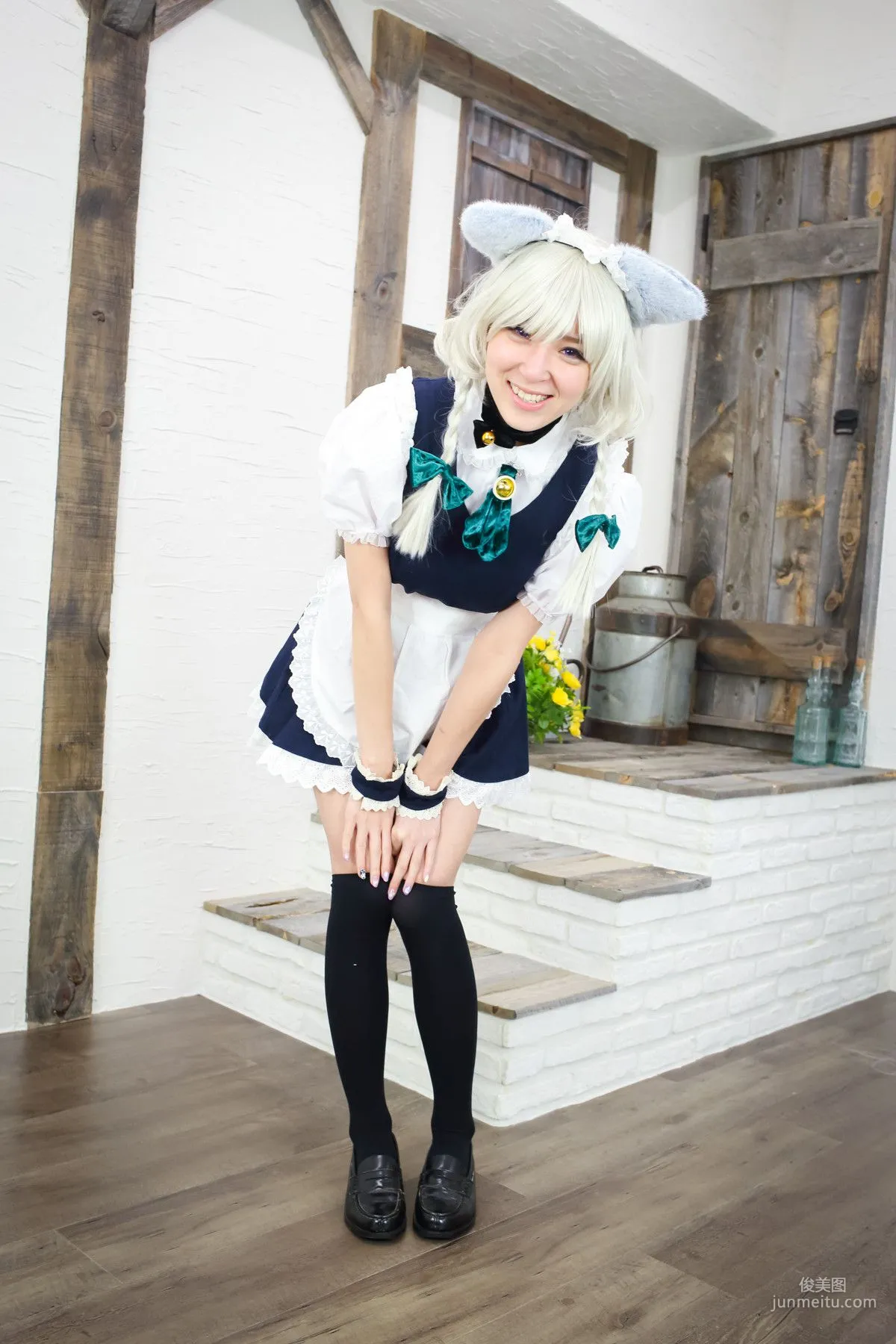 羽川るな 《東方月時計～ルナ·ダイアル》Izayoi Sakuya 寫真集 6